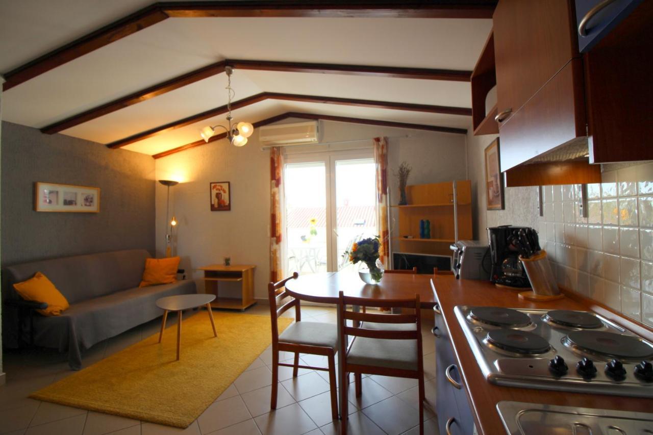Dr. Igda Apartments Poreč Exteriör bild