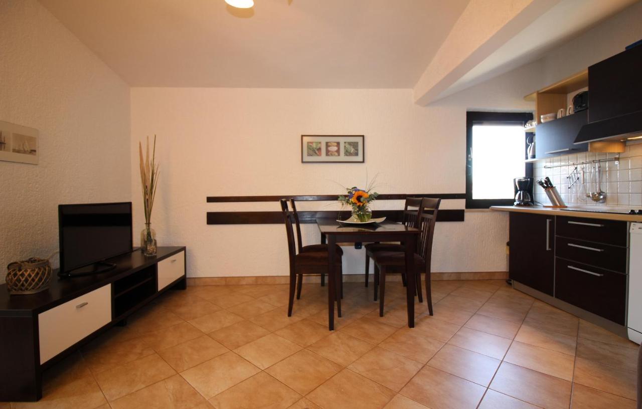 Dr. Igda Apartments Poreč Exteriör bild