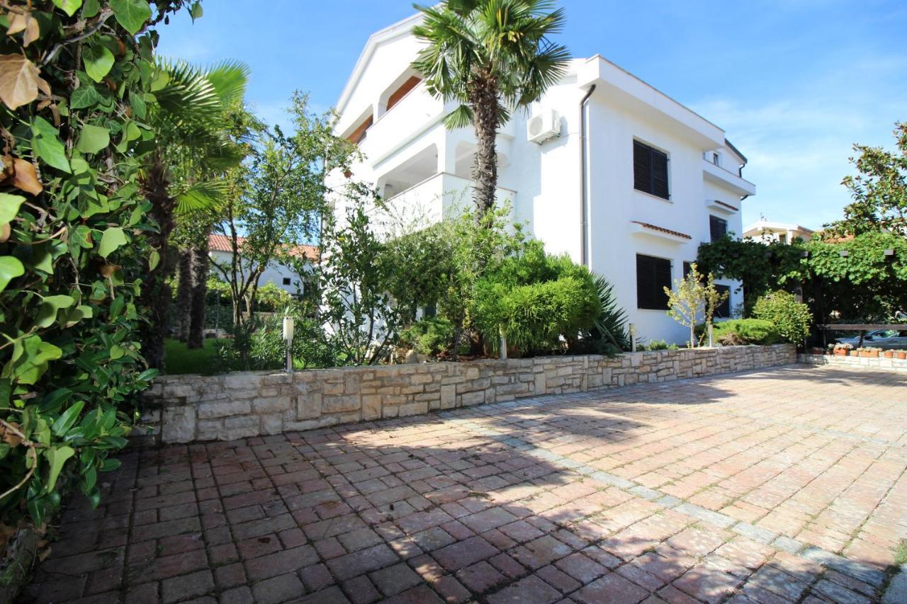 Dr. Igda Apartments Poreč Exteriör bild